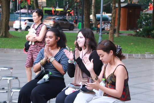 Khi mùa thu Hà Nội cất tiếng cùng jazz
