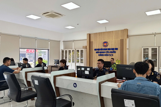 Quảng Ninh thu hơn 167 tỷ đồng phí cửa khẩu