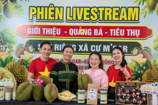 Đắk Lắk livestream bán sầu riêng thu hơn 2,8 tỷ đồng