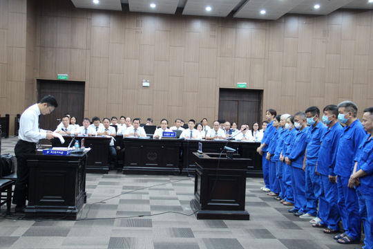 Những hình ảnh trong phiên tòa xét xử cựu Thứ trưởng Nguyễn Bá Hoan và các thuộc cấp