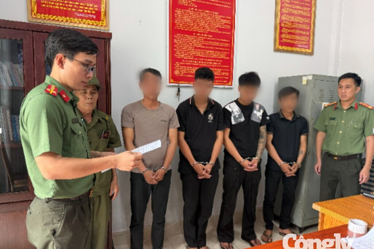 Bắt nhóm đối tượng chế tạo, tàng trữ, vận chuyển, sử dụng, mua bán trái phép vũ khí quân dụng