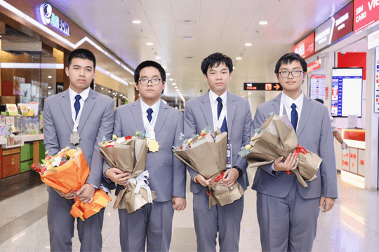Olympic Tin học quốc tế 2026: Nguyễn Hữu Tuấn lập cú đúp Vàng, Việt Nam vào Top 8