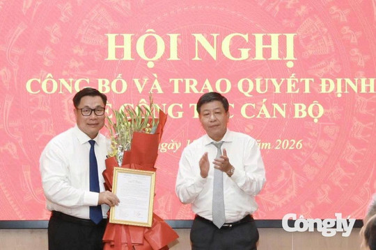 Ông Nguyễn Quang Hiếu giữ chức Giám đốc Sở Nội vụ Hà Nội
