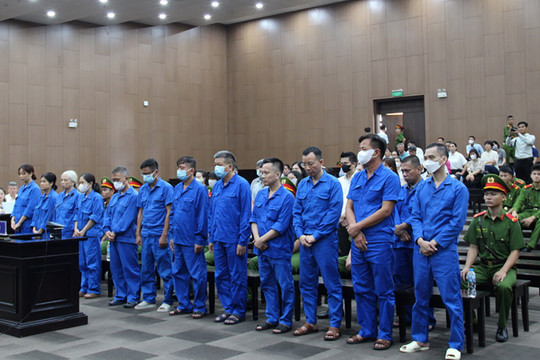 Cựu Cục trưởng thừa nhận quy trình “làm khó” doanh nghiệp, biện minh “động cơ trong sáng”