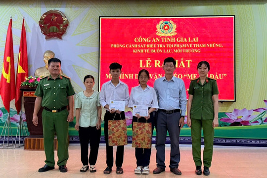 “Mẹ đỡ đầu”, điểm tựa yêu thương cho những đứa trẻ khó khăn ở Gia Lai