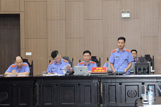 Nhận hối lộ, cựu Thứ trưởng Nguyễn Bá Hoan bị đề nghị mức án từ 12 - 13 năm tù
