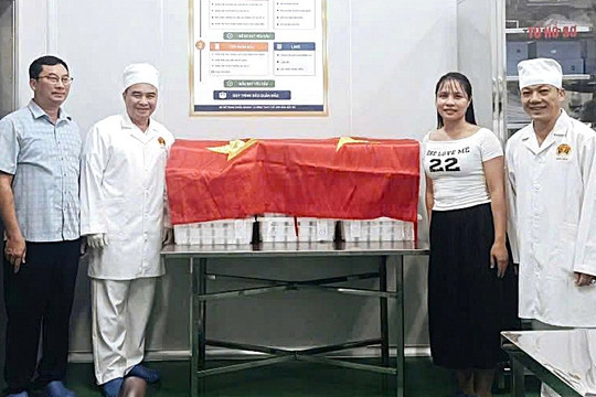 Điện Biên bàn giao 800 mẫu hài cốt liệt sĩ để giám định ADN