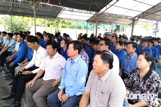 Phiên tòa giả định cảnh báo hiểm họa từ kích điện bắt cá