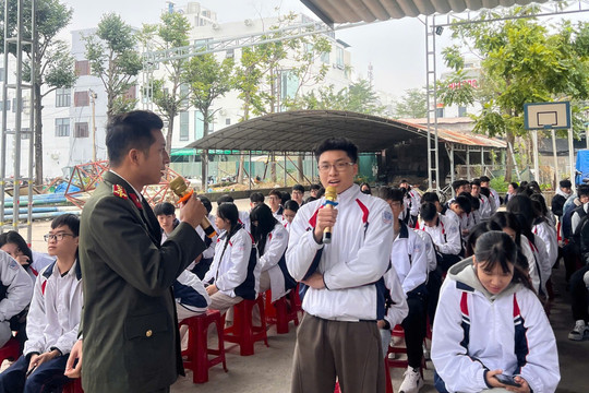 Mô hình “Sử dụng mạng xã hội an toàn”: Dựng “lá chắn số” cho trẻ em thời AI