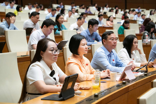 Hôm nay, Quốc hội biểu quyết thông qua 6 dự án luật