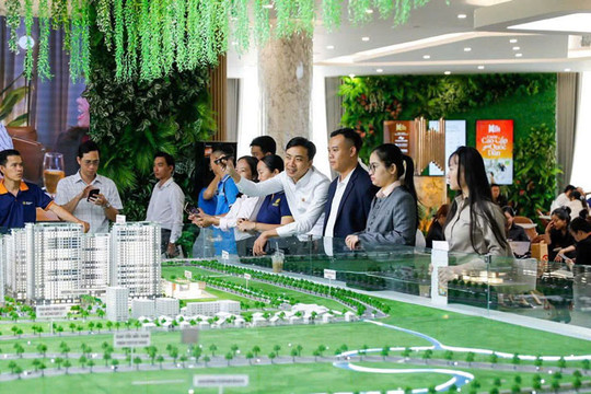 Doanh nghiệp bất động sản thay đổi cách tiếp cận khách hàng