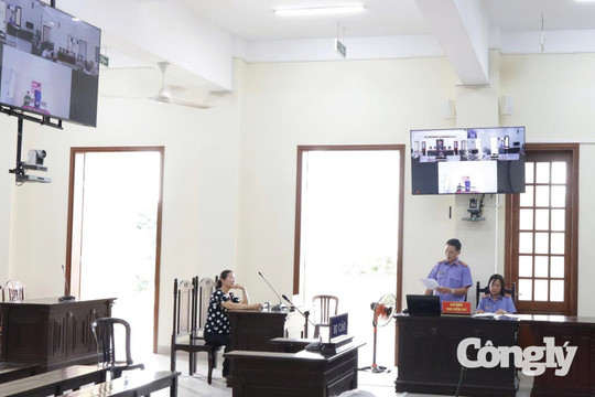 Tài xế công nghệ đâm chết chủ quán cà phê