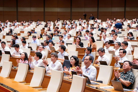 Trúng tuyển đi nước ngoài, lao động chờ xuất cảnh không quá 180 ngày
