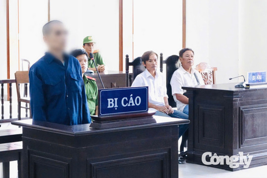 Tái phạm tội giết người, bị cáo lĩnh 18 năm tù