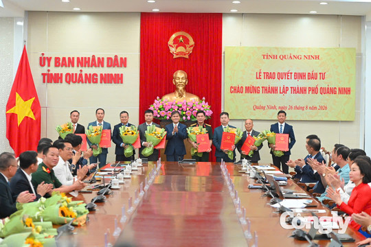 Quảng Ninh trao quyết định đầu tư 16 dự án với hơn 16.000 tỷ đồng