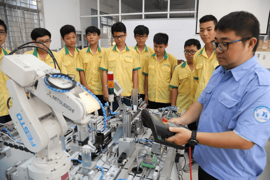Năm học 2026-2027: Đẩy mạnh đào tạo nghề, nhân lực AI