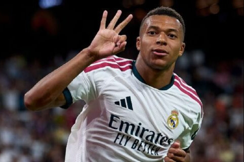Mbappe lập hattrick, Mourinho tin tiền đạo người Pháp sẽ làm nên lịch sử tại Real Madrid