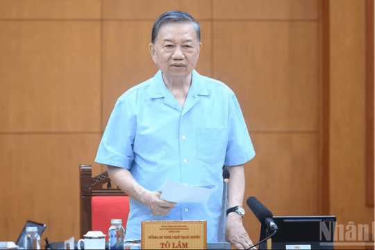 Tạo bước phát triển mới về năng lực lãnh đạo và tự chỉnh đốn, tự đổi mới của Đảng