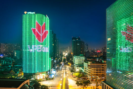 Cuộc đua bán vốn tỷ USD: Ngân hàng Việt ráo riết "săn" cổ đông ngoại