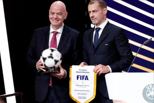UEFA đối đầu FIFA, cuộc chiến quyền lực trong bóng đá thế giới vẫn chưa hạ nhiệt
