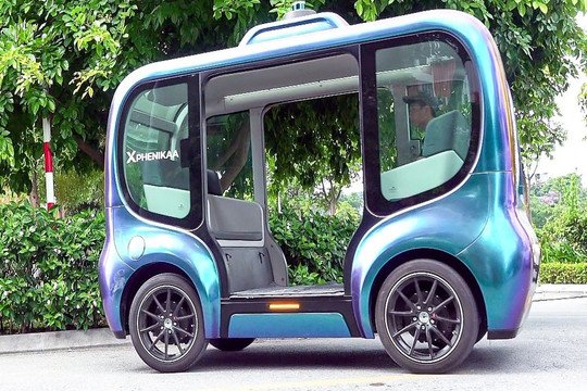 Hà Nội thử nghiệm xe buýt tự hành, robotaxi tại Hòa Lạc