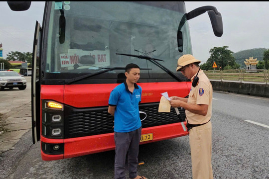 Thanh Hóa: Tổng kiểm soát, xử lý vi phạm xe kinh doanh vận tải