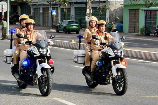 Gia Lai: Ra quân Tháng cao điểm an toàn giao thông cho học sinh