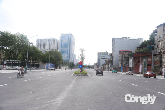Cận cảnh đường Vành đai 1, đoạn Hoàng Cầu - Voi Phục trong dịp nghỉ lễ Quốc khánh