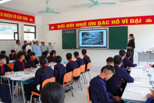 Cao Bằng: Gần 95% chỉ tiêu tại các trường nội trú vùng biên đã được tuyển
