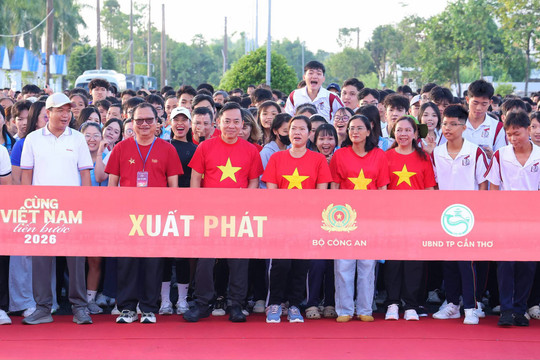 Cùng Việt Nam tiến bước vì một tương lai bền vững