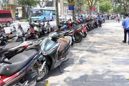 Đi xem pháo hoa đêm 2/9 gửi xe ở đâu?