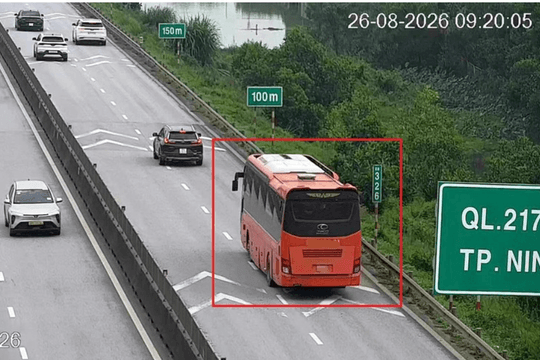 Rà soát, đánh giá kỹ quy định về khoảng cách an toàn trên cao tốc