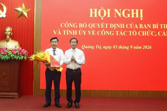 Quảng Trị công bố các quyết định về công tác cán bộ