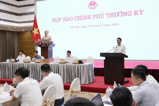 Thu ngân sách nhà nước 8 tháng đạt khoảng 2,03 triệu tỷ đồng