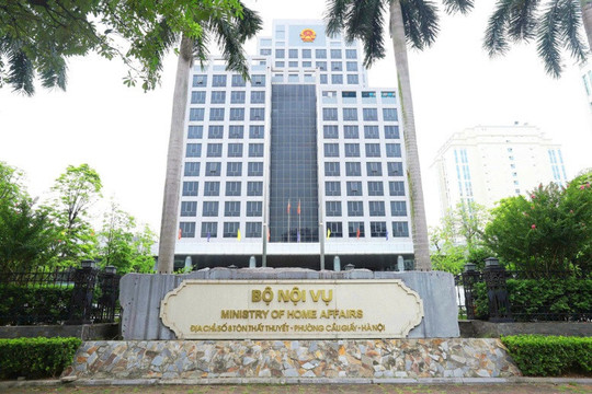 Bộ Nội vụ yêu cầu rà soát toàn bộ người nghỉ việc theo Nghị định 178