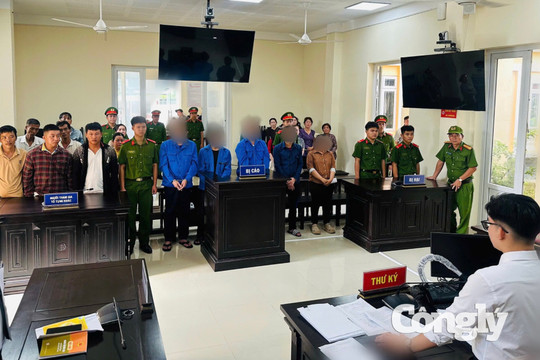 Bóng tối đằng sau những con dấu kiểm dịch