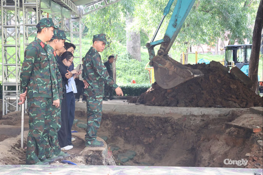 Tiếp tục mở rộng tìm kiếm hài cốt liệt sĩ tại Công viên Lê Thị Riêng
