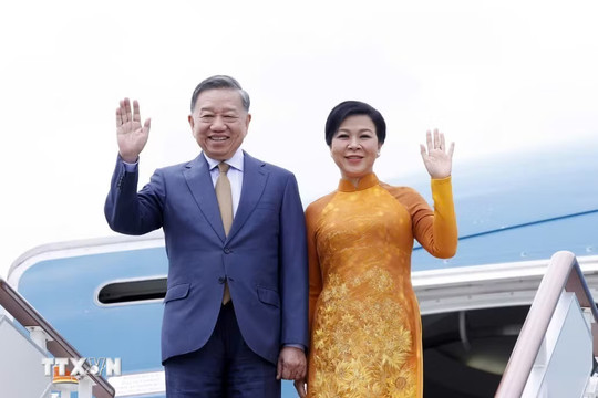 Tổng Bí thư, Chủ tịch nước Tô Lâm cùng Phu nhân bắt đầu thăm cấp Nhà nước Liên bang Nga