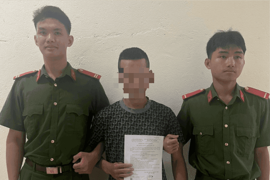 Mượn xe máy rồi mang cầm cố