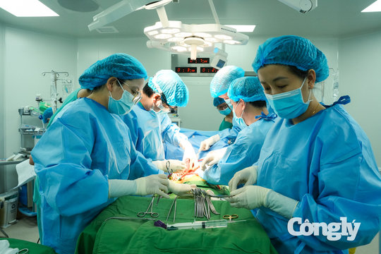 Bệnh viện Thống Nhất thực hiện thành công ca ghép gan đầu tiên