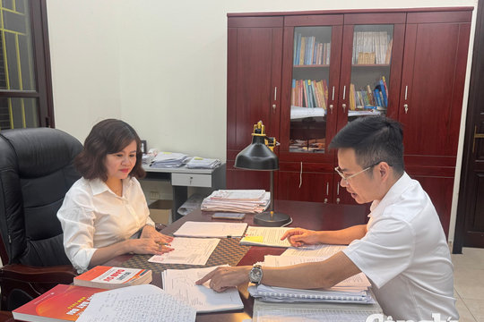 Gỡ từng “nút thắt” trong cao điểm giải quyết đơn, án