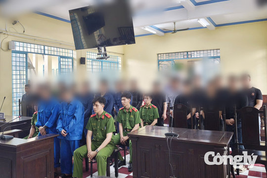 Tuyên án nhóm bị cáo gây hỗn chiến