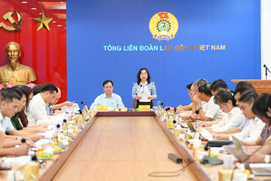 Kỷ niệm 100 năm Ngày thành lập Công đoàn Việt Nam: Dấu mốc lịch sử khẳng định chặng đường một thế kỷ hình thành