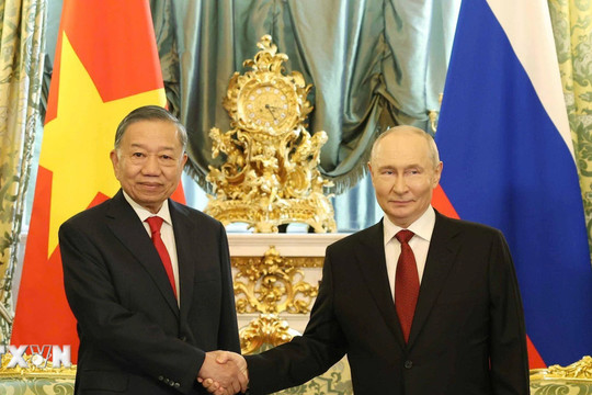 Tuyên bố chung về việc củng cố hơn nữa Quan hệ Đối tác Chiến lược toàn diện Việt Nam-Nga trong giai đoạn mới