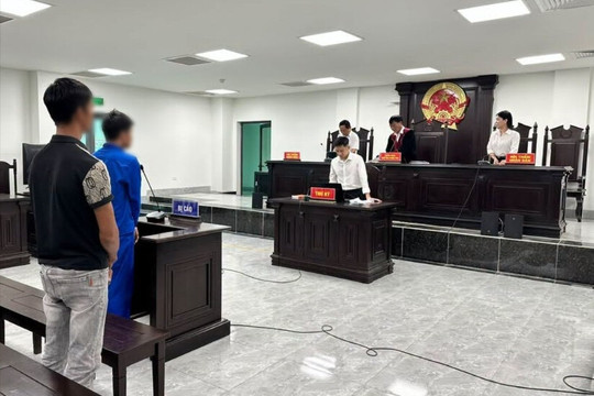 Thu gần 2 tỷ đồng để tổ chức vượt biên trái phép