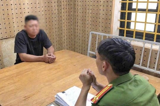 Khởi tố đối tượng đánh phụ nữ sau va chạm giao thông
