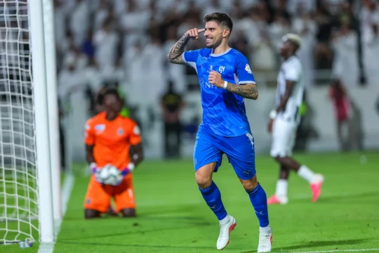 Gọi tên Jota để khiêu khích Neves, CĐV Al-Taawoun gây phẫn nộ
