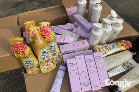 Hàng hóa nghi giả: Thu giữ 95 loại mỹ phẩm, thực phẩm