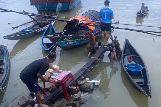 Người phụ nữ tử vong khi đi bắt rạm ở Huế