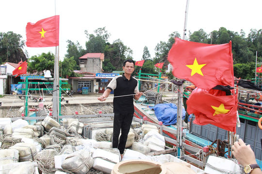 Từ gỡ “thẻ vàng” IUU đến trách nhiệm giữ biển